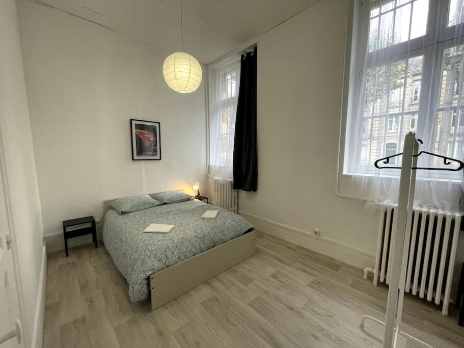 Agreable Maison De Ville Dans La Plus Belle Avenue ออร์เลออง ภายนอก รูปภาพ